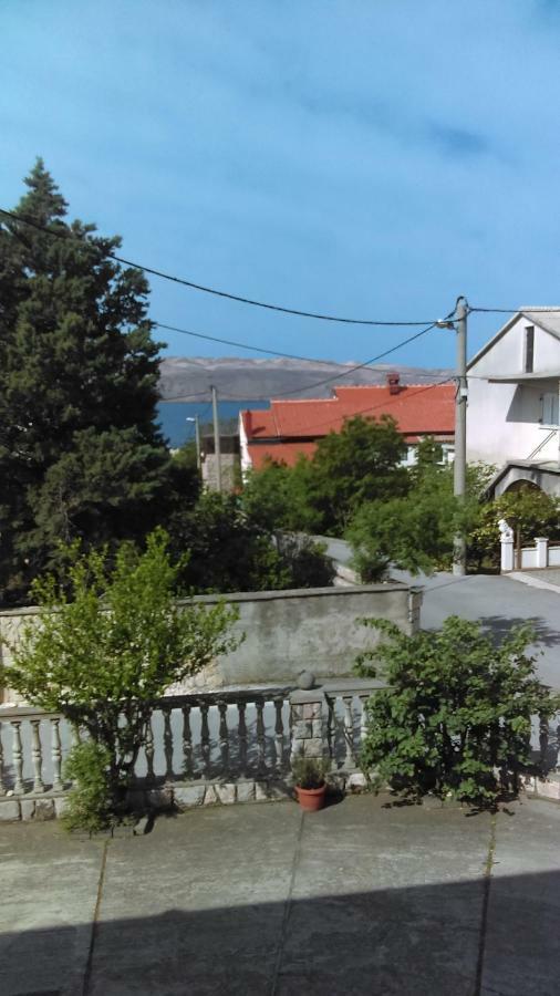 Apartamento Ruza I Natalija Karlobag Exterior foto